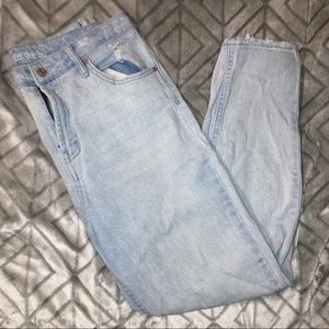 [WILD FABLE] Light-wash Mom Jeans